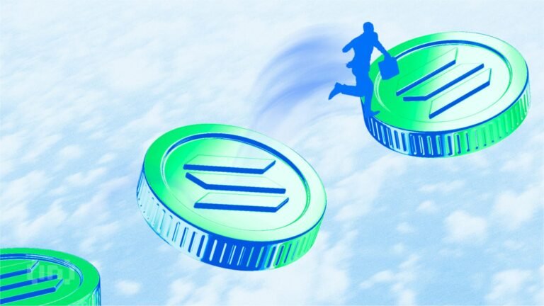 Solana Price Faces Crash Risk Despite 8 Million New Investors Solana Price Faces Crash Risk Despite 8 Million New Investors