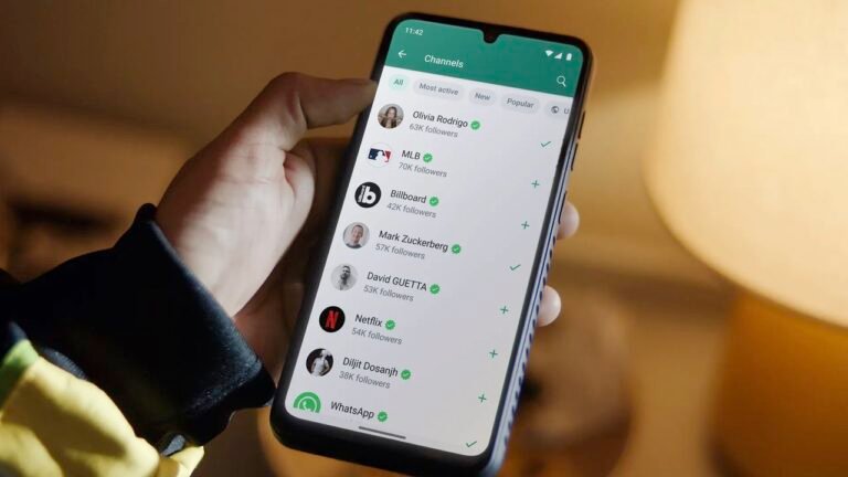7 great WhatsApp alternatives for Android users — Google Messages, Discord, and more 7 great WhatsApp alternatives for Android users — Google Messages, Discord, and more