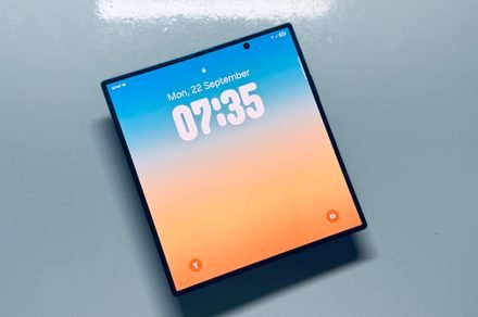 Samsung confirms a “new foldable product” is headed your way later this year Samsung confirms a “new foldable product” is headed your way later this year