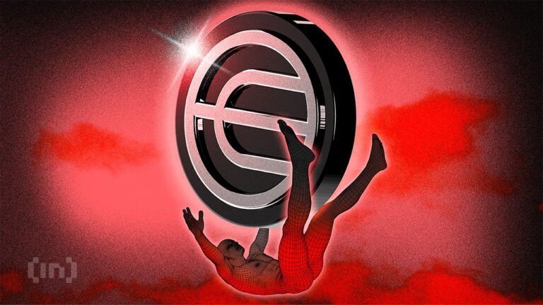 Worldcoin (WLD) Price Crashes 21% But Here’s How Traders Profited From It