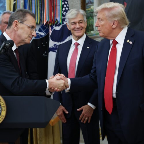 TrumpRx delayed as senators question if it’s a giant scam with Big Pharma TrumpRx delayed as senators question if it’s a giant scam with Big Pharma