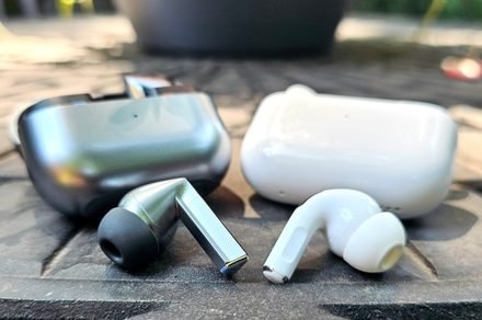 Galaxy Buds 4 Pro, Samsung’s answer to the AirPods Pro, look just like the AirPods Pro Galaxy Buds 4 Pro, Samsung’s answer to the AirPods Pro, look just like the AirPods Pro