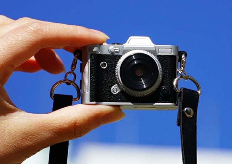 Haru Mini retro camera takes on Kodak Charmera with a 20MP sensor in tiny retro SLR body