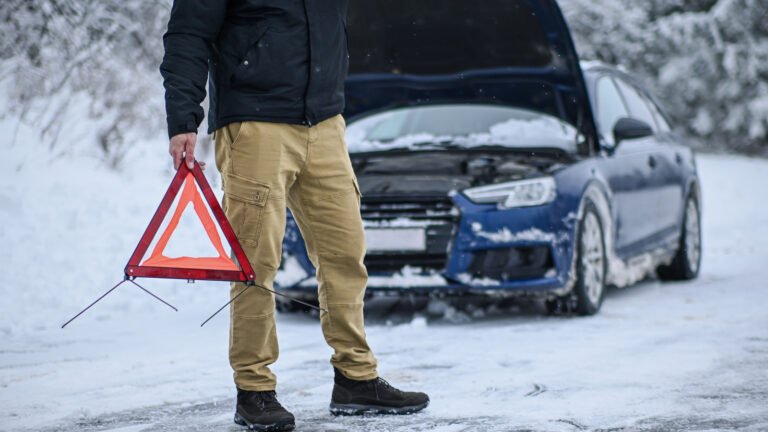 5 Car Repairs You Probably Shouldn’t Do On The Side Of The Road 5 Car Repairs You Probably Shouldn’t Do On The Side Of The Road