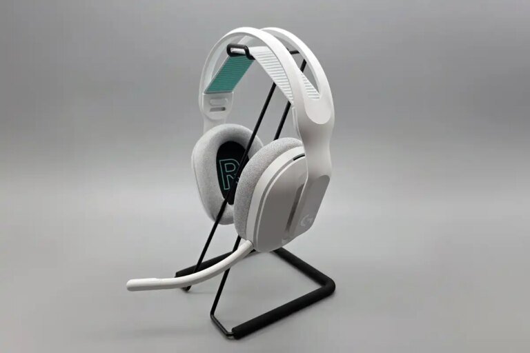 Logitech G522 Lightspeed review: A gaming headset with a superb mic