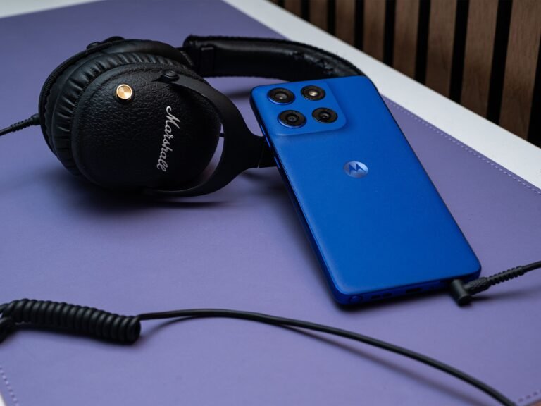 6 Best Phones With Headphone Jacks (2026), Tested and Reviewed 6 Best Phones With Headphone Jacks (2026), Tested and Reviewed