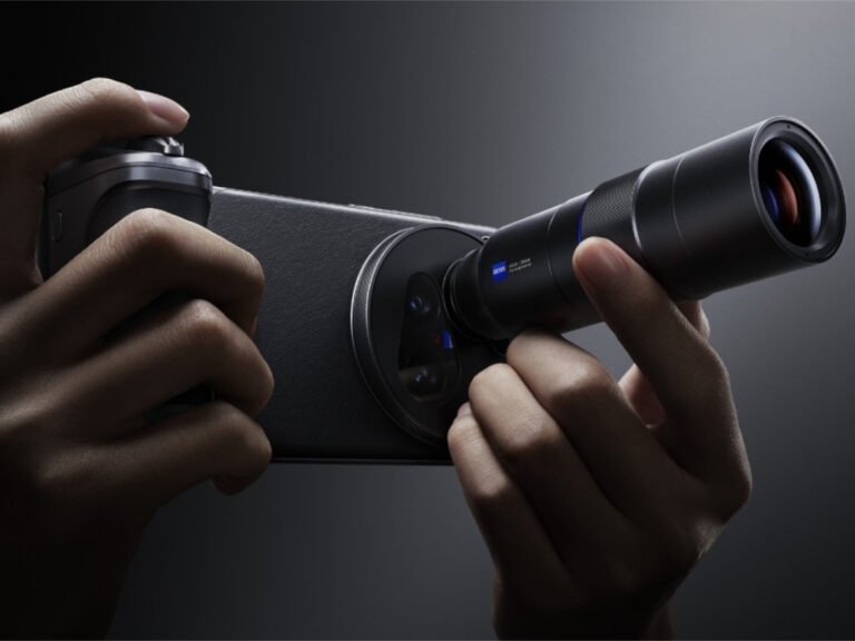 Vivo X300 Ultra: New innovative camera accessory launching amid rumours of global release Vivo X300 Ultra: New innovative camera accessory launching amid rumours of global release