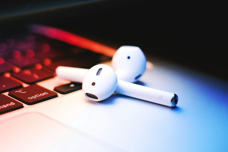 How to Connect AirPods to a MacBook Air and Fix Common Pairing Problems How to Connect AirPods to a MacBook Air and Fix Common Pairing Problems