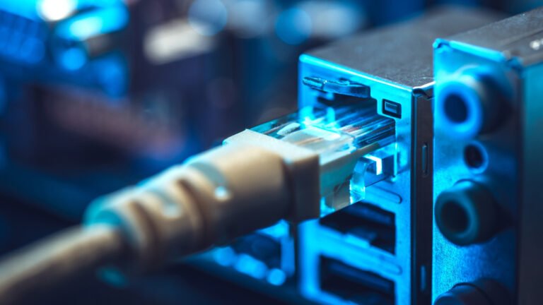 5 Ways To Use Your PC’s Ethernet Port (Besides Plugging In Your Router)