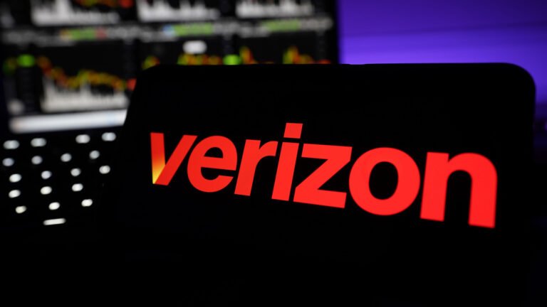 How Verizon Handles Customers Who Misuse 5G Home Internet Service How Verizon Handles Customers Who Misuse 5G Home Internet Service